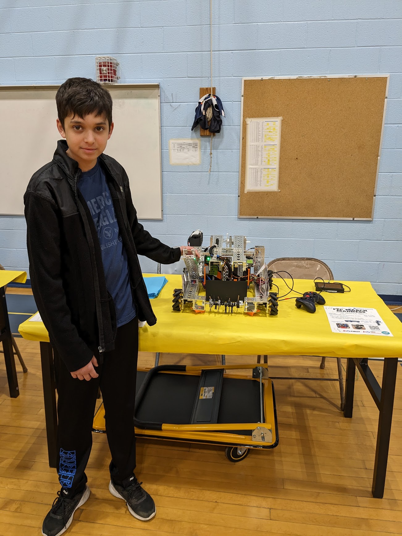 Equinox robot close-up