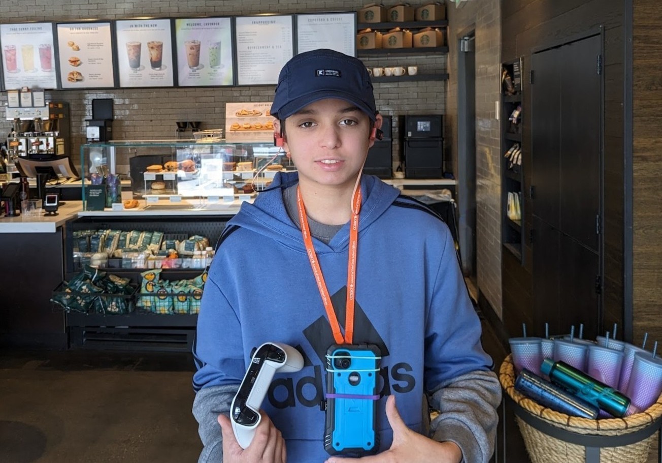 Scout device at Starbucks
