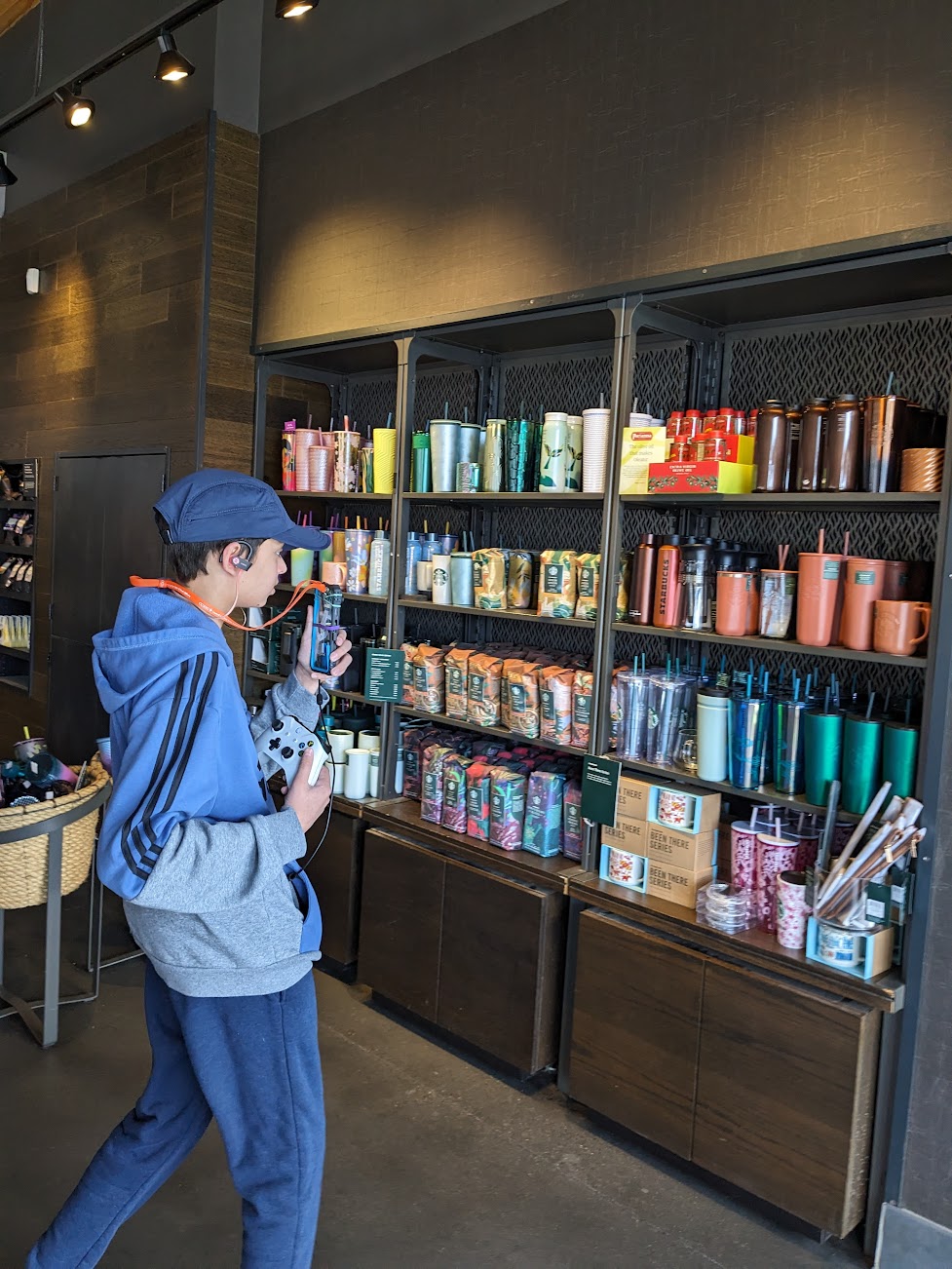 Using Scout to read a bakery display